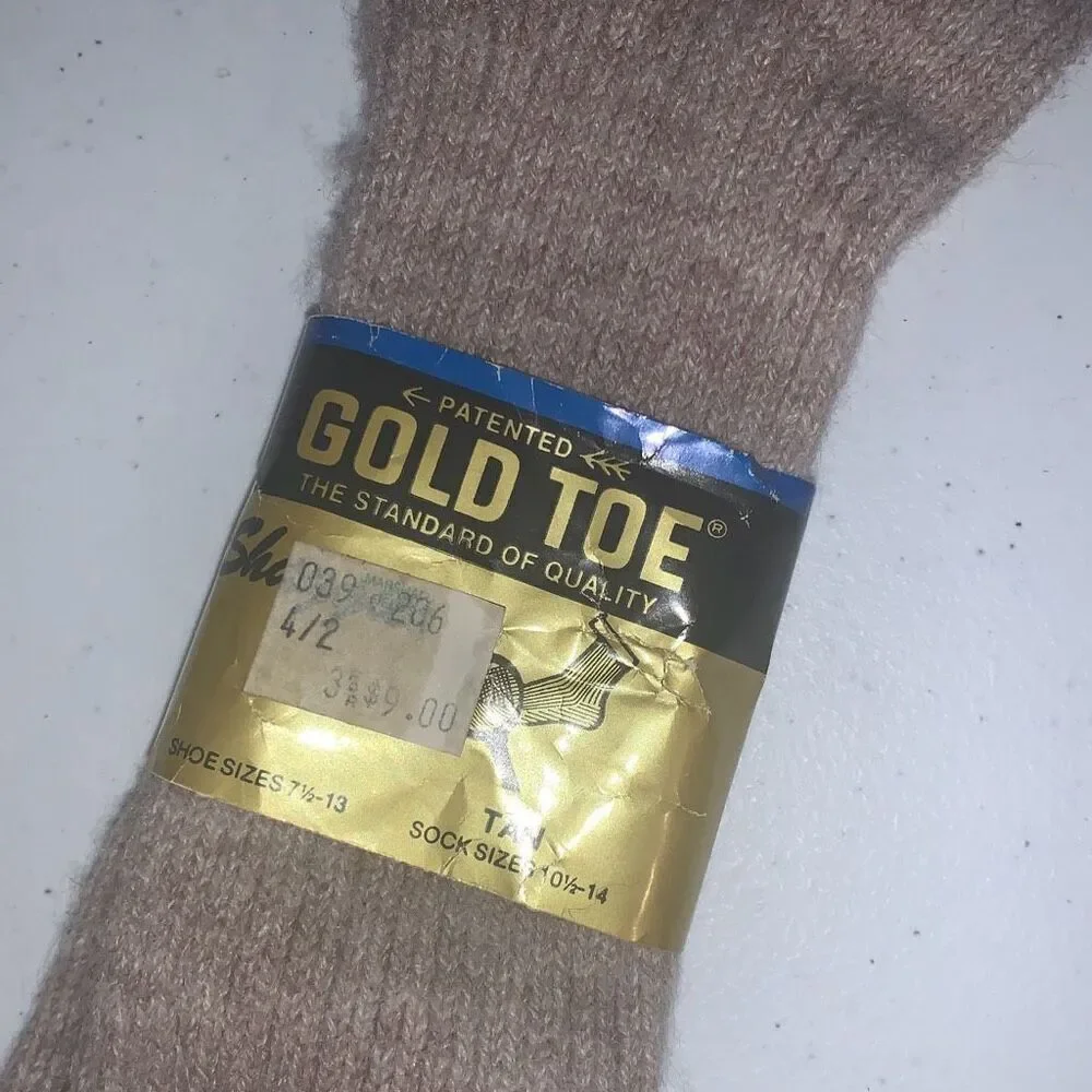 NWT‎ Vintage Tan Gold Toe Women’s Ribbed Socks 7.5-13